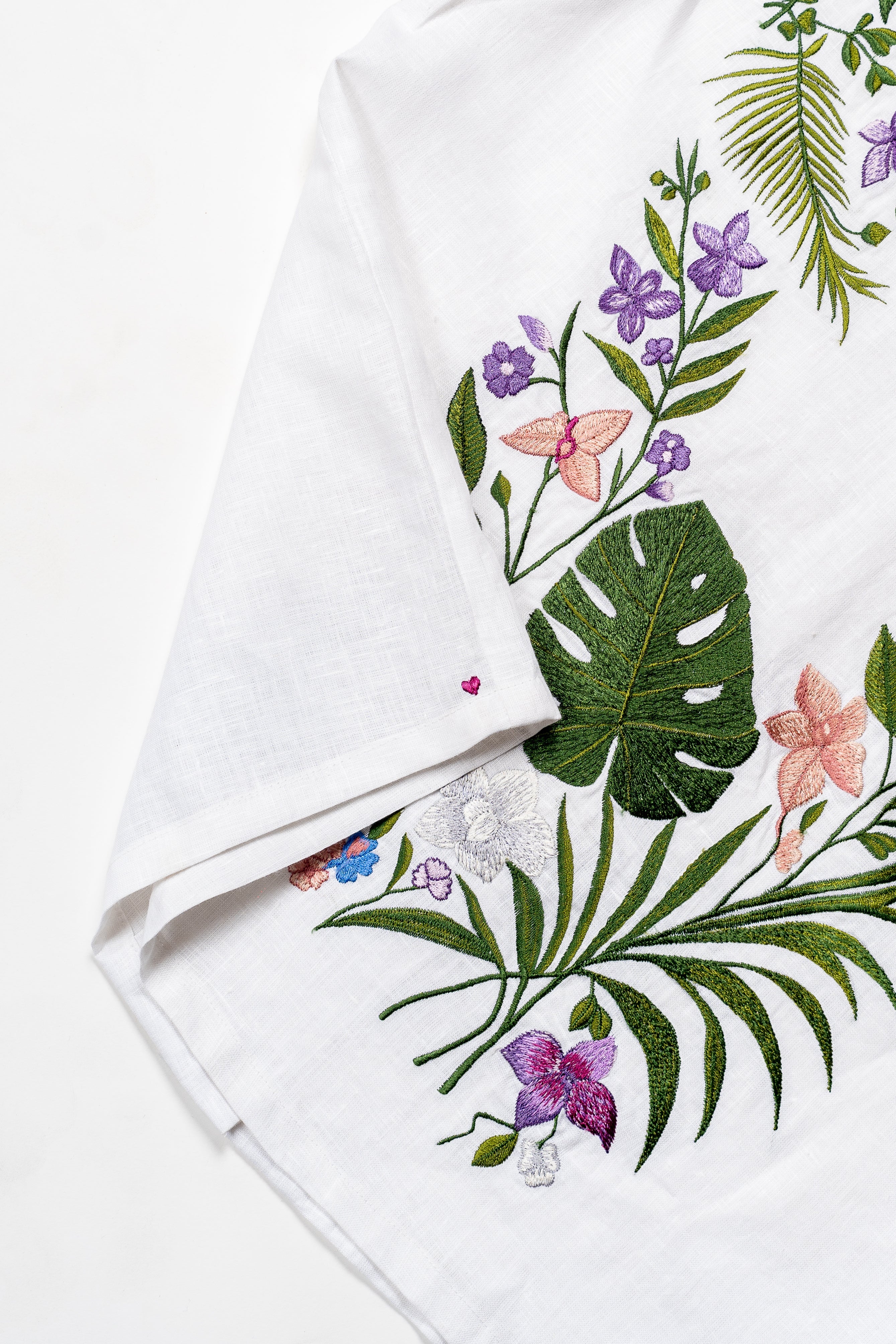 Wild Eden - Women’s Fit